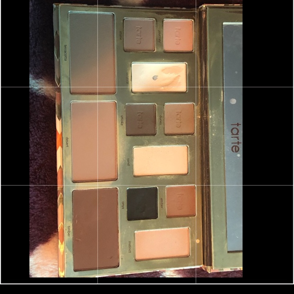 Tarte contour/ eyeshadow palette